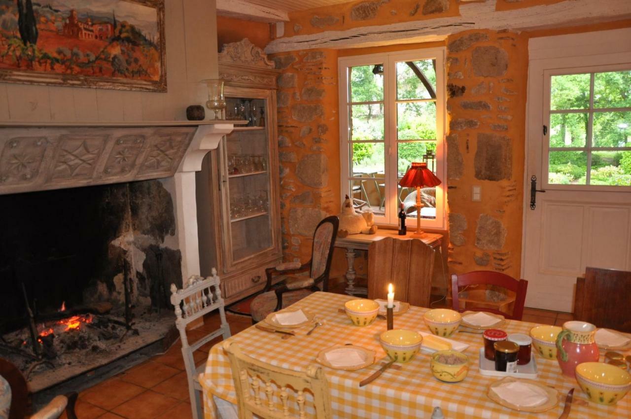 Domaine De Hongrie Hotel Nogaro Esterno foto